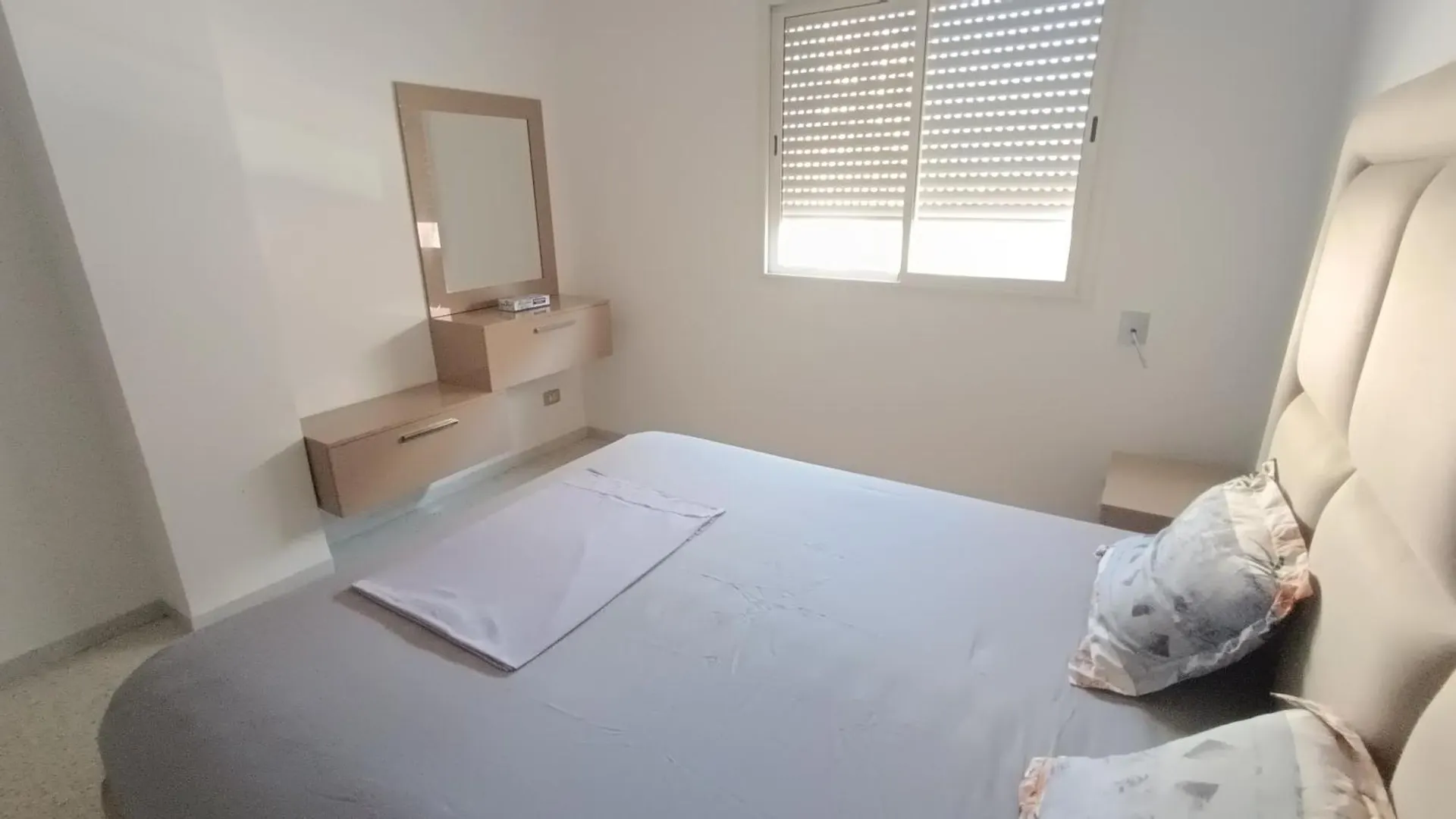 Appartement Luxueux A El Aouina Tunis Apartment